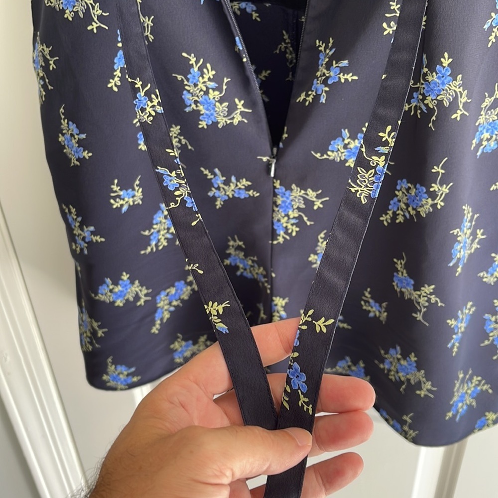 Express women’s dress - Picture 6 of 7